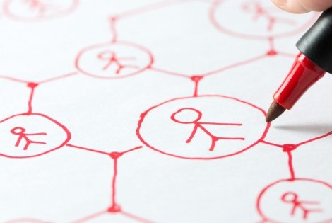 All’origine delle bufale online: Immagine Header